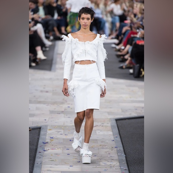 PREEN BY THORNTON BREGAZZI Ruffle Denim Off-Shoulder Top - Picture 2 of 10